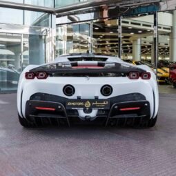 
										Ferrari SF90 Stradale full									