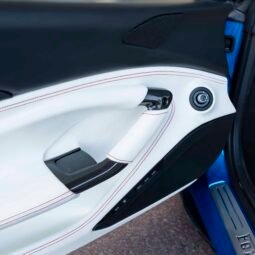 
										Ferrari F8 Spider full									