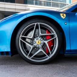 
										Ferrari F8 Spider full									