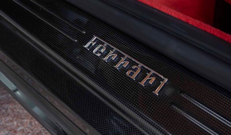 
								Ferrari 812 GTS full									