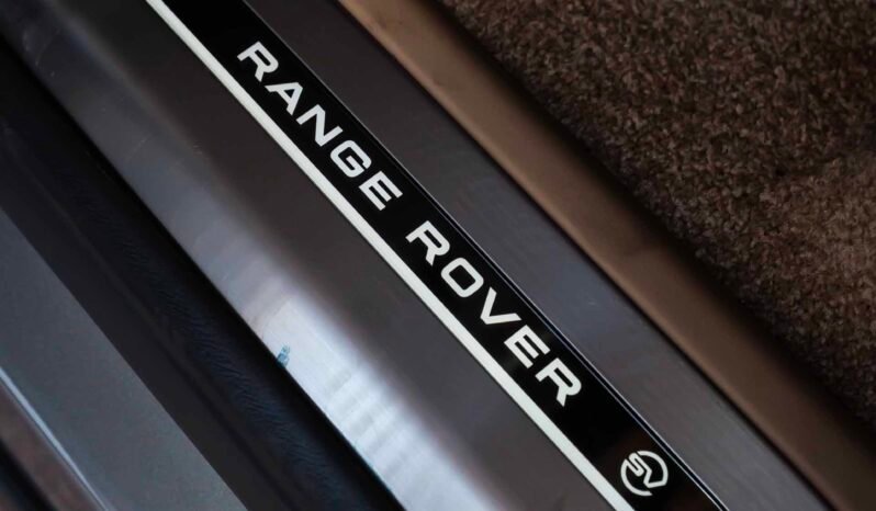 
								Range Rover SV full									