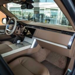
										Range Rover SV full									