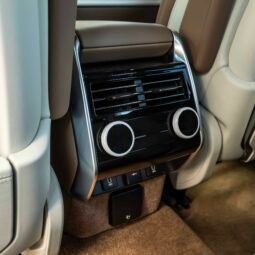 
										Range Rover SV full									