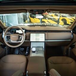 
										Range Rover SV full									