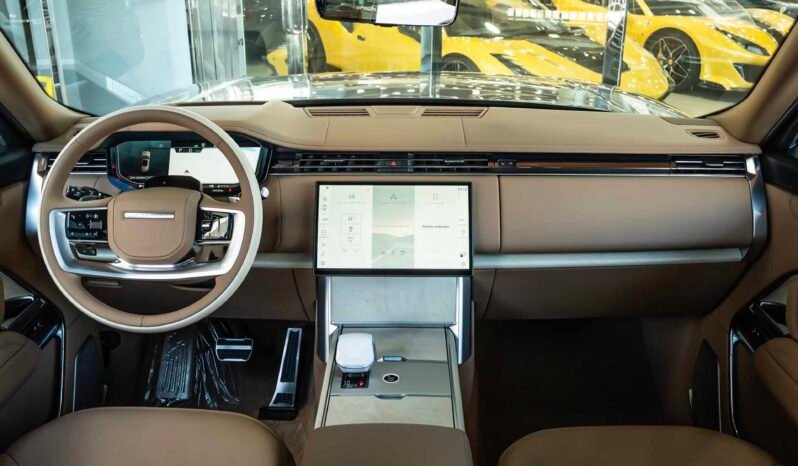 
								Range Rover SV full									