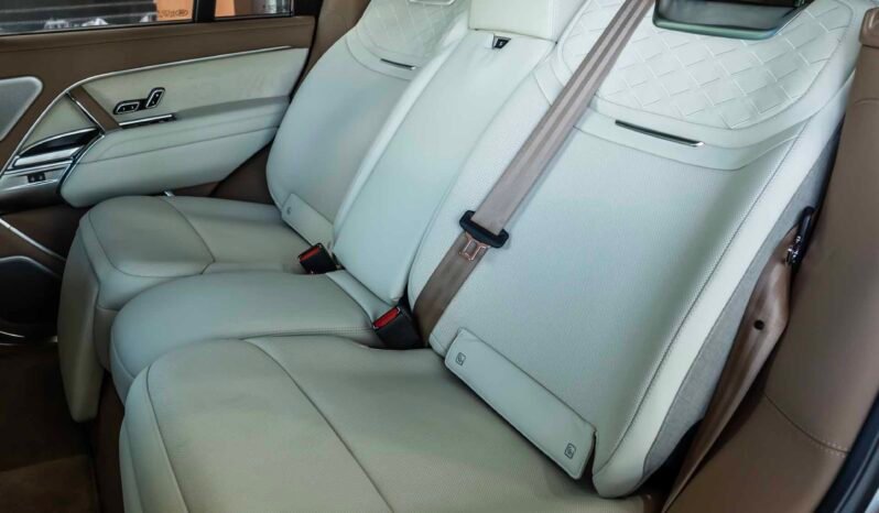 
								Range Rover SV full									
