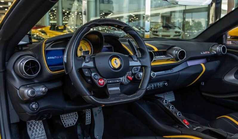 
								Ferrari 812 GTS full									