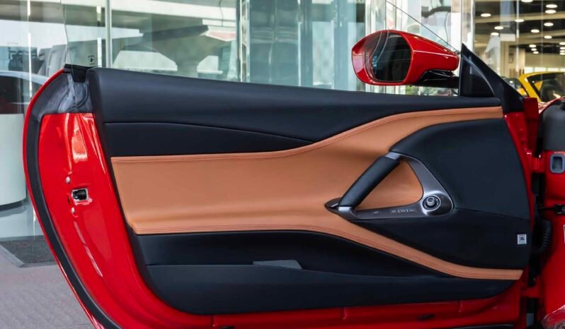 
								Ferrari 812 Superfast full									