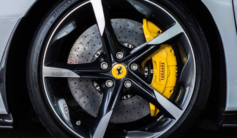 
								Ferrari SF90 Stradale full									