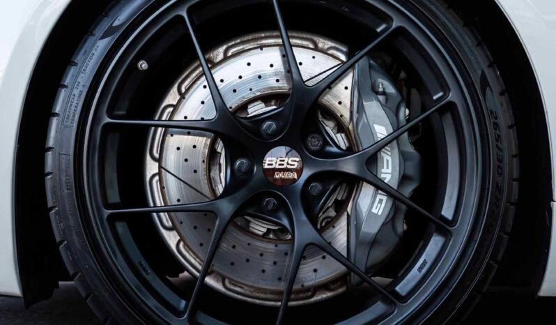 
								Mercedes GT V8 full									