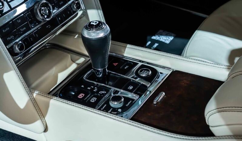 
								Bentely Mulsanne full									