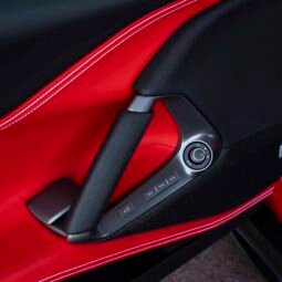 
										Ferrari 812 Superfast full									