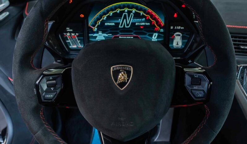 
								Lamburghini Aventador full									