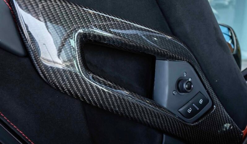 
								Lamburghini Aventador full									