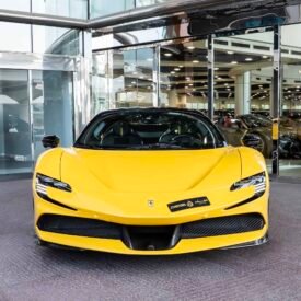 Ferrari SF 90 Spider