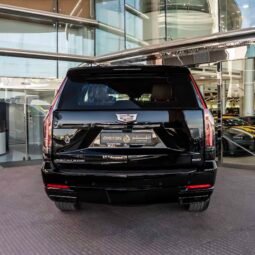 
										Cadillac Escalade full									