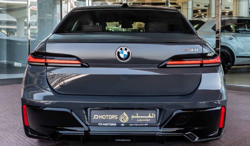 
								BMW 740 full									
