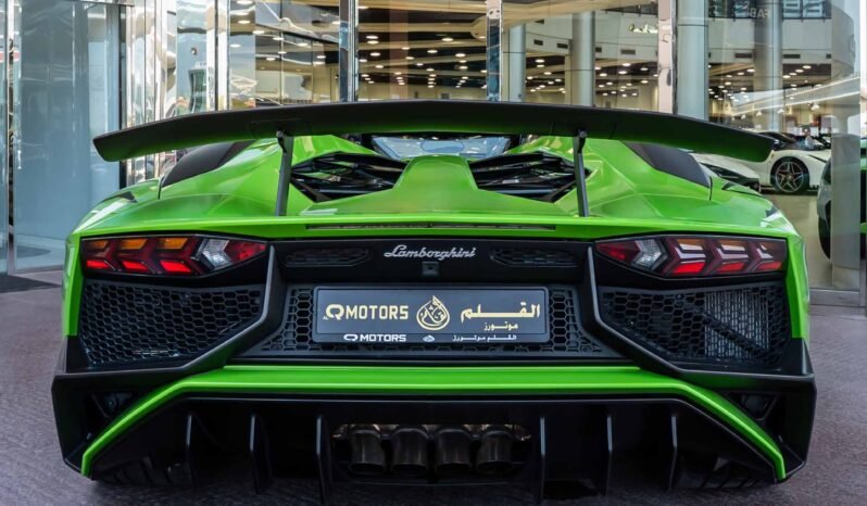 
								Lamborghini Aventador full									