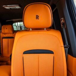 
										Rolls Royce Cullinan full									