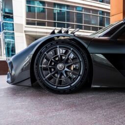 
										Mercedes AMG ONE full									