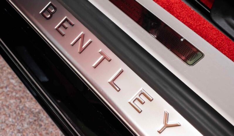 
								Bentley V8 full									