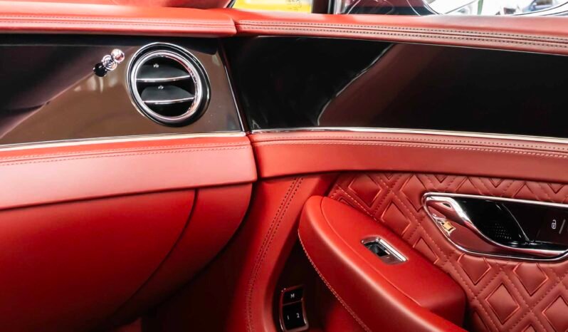 
								Bentley V8 full									
