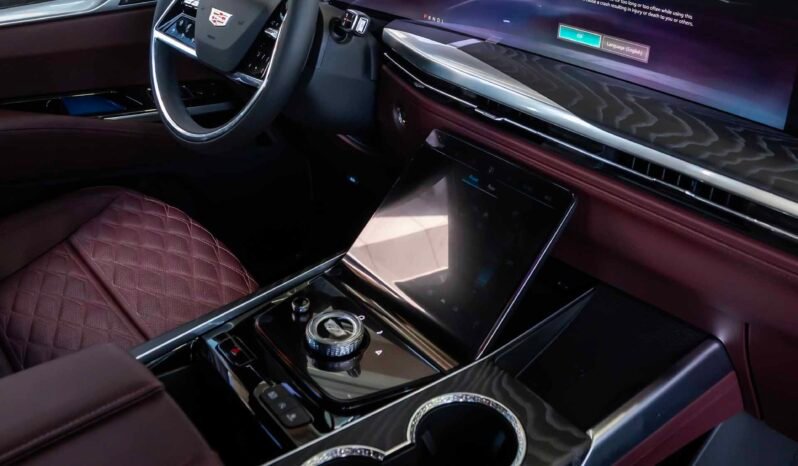 
								Cadillac Escalade full									