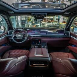 
										Cadillac Escalade full									