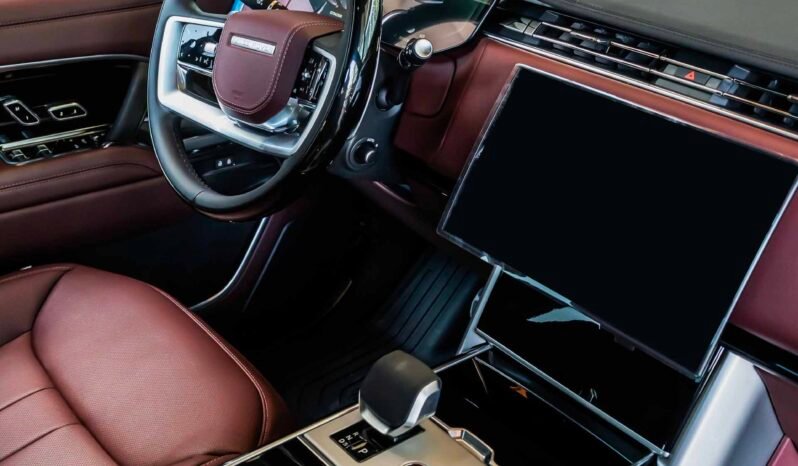 
								Range Rover full									
