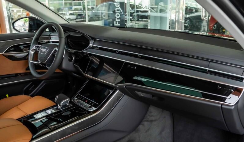 
								Audi 55 TFSI full									