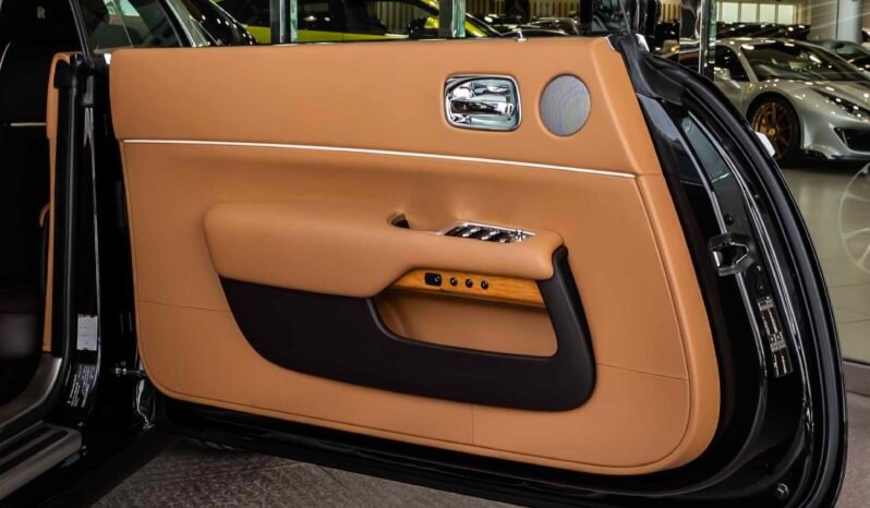 
								Rolls Royce Wraith full									