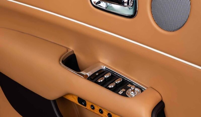 
								Rolls Royce Wraith full									