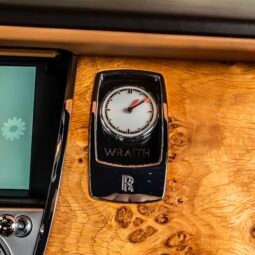 
										Rolls Royce Wraith full									