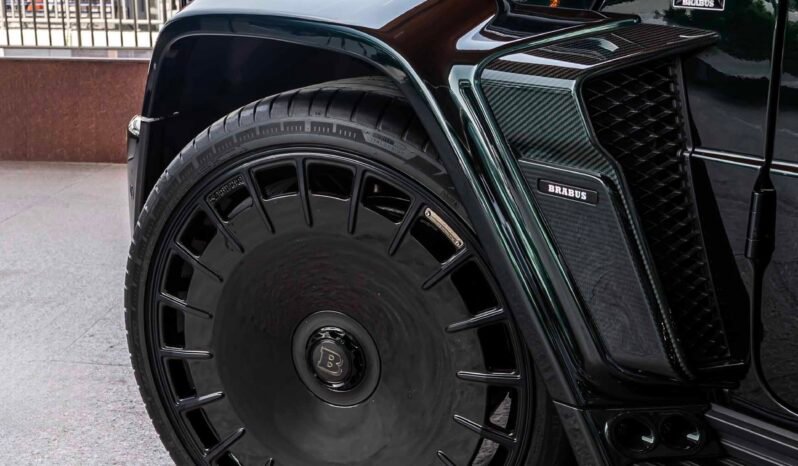 
								Mercedes Brabus 800 full									