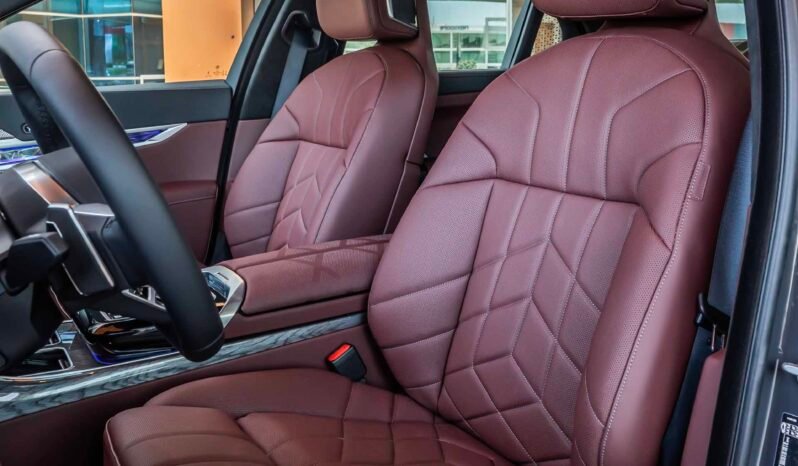
								BMW 740 full									