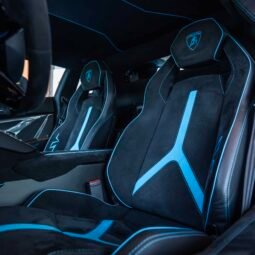 
										Lamborghini Aventador full									