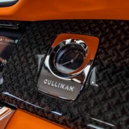 
										Rolls Royce Cullinan Mansory full									
