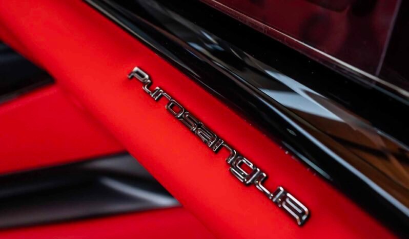 
								Ferrari Parsonage full									