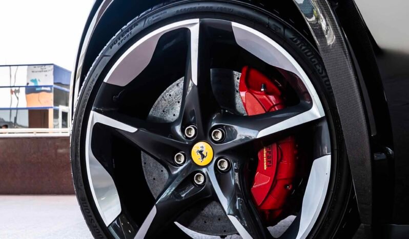 
								Ferrari Parsonage full									