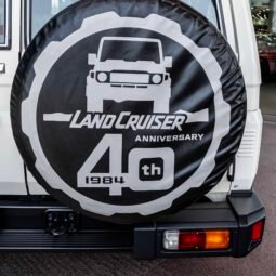 
										Toyota land cruiser LX V6 (4WD) full									