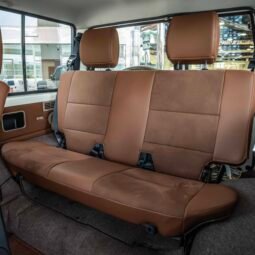 
										Toyota land cruiser LX V6 (4WD) full									