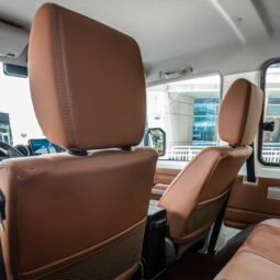 
										Toyota land cruiser LX V6 (4WD) full									