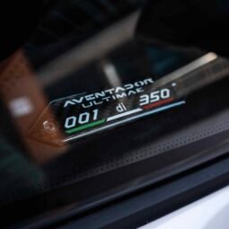 
										Lamborghini Aventador full									