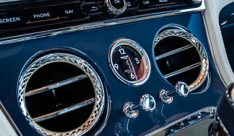 
								Bentley Azure full									