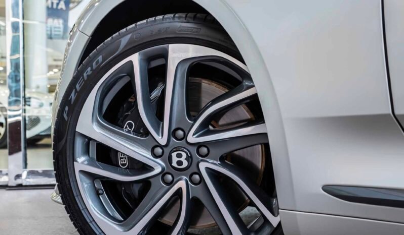 
								Bentley First Edition full									
