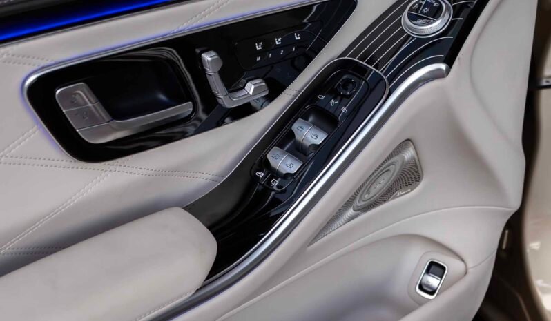 
								Mercedes Maybach S580 full									