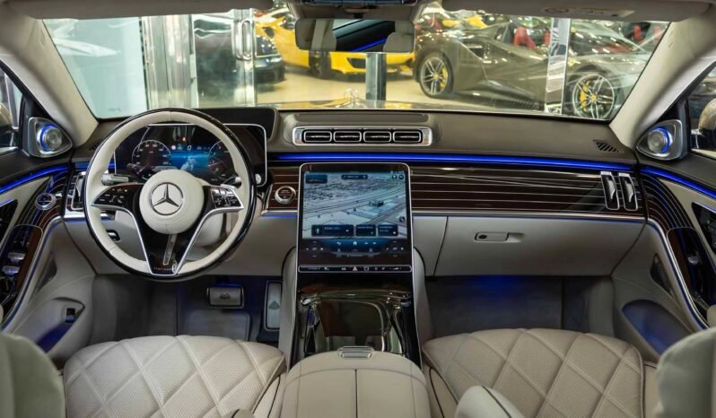
								Mercedes Maybach S580 full									