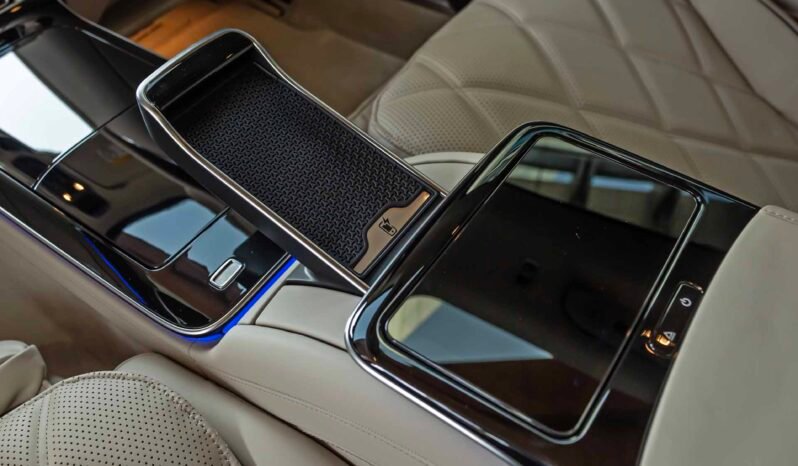 
								Mercedes Maybach S580 full									