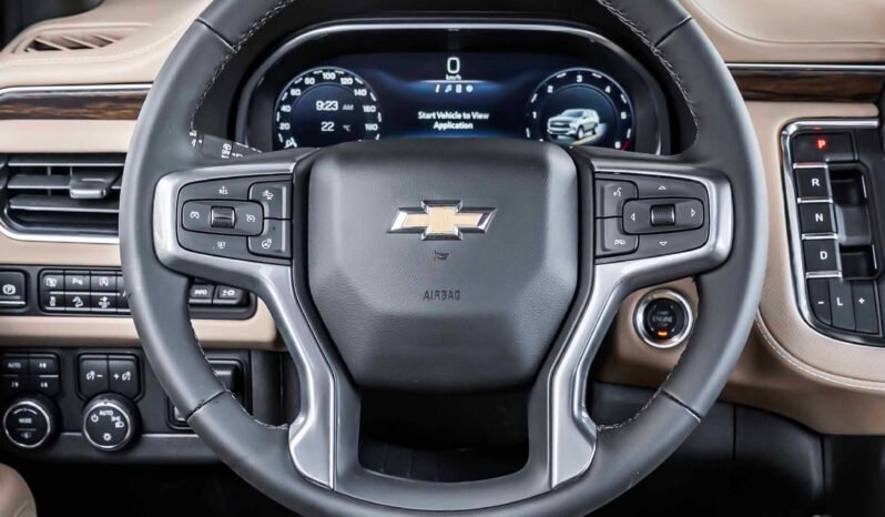 
								Chevrolet Tahoe full									