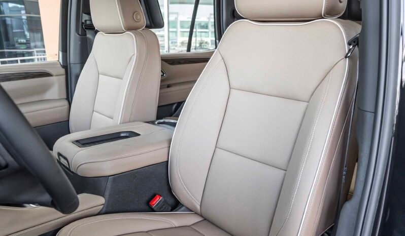 
								Chevrolet Tahoe full									